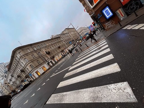 Na błyskawiczne zalania miast w ostatnich latach ogromny wpływ ma betonoza