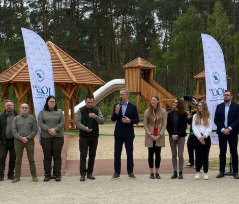 Leśna Oaza w Gnieźnie - wsparcie Fundacji Pracowniczej grupy VKR i pracowników fabryki VELUX