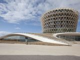 Płynna, organiczna architektura hotelu SILT w Middelkerke w Belgii